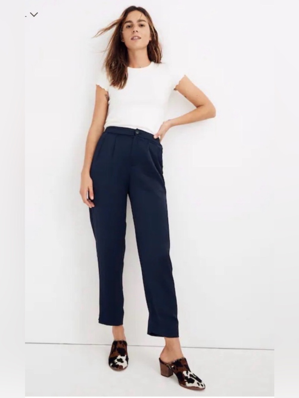 Madewell Drapey Tapered Pleated Paper Bag Waist Pants in Navy Blue Size 4